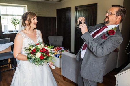 Bride getting ready at Ufton Court Berkshire Photographed by Matthew Ellacott Photography
