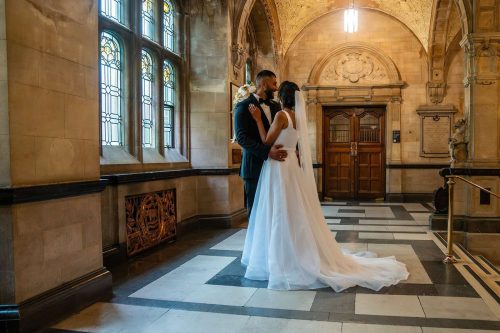 Wedding at Oxford Town Hall, Oxford. Wedding Photography by Matthew Ellacott Photography
