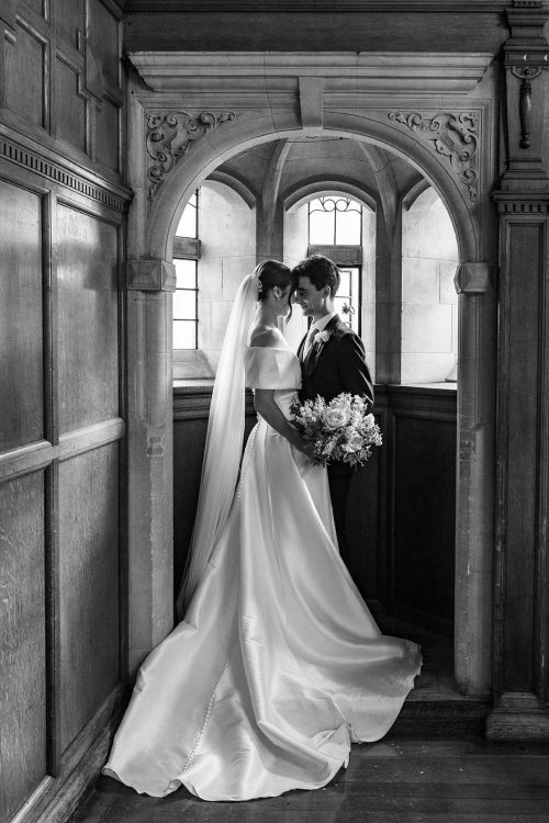 Wedding at Oxford Town Hall, Oxford. Wedding Photography by Matthew Ellacott Photography