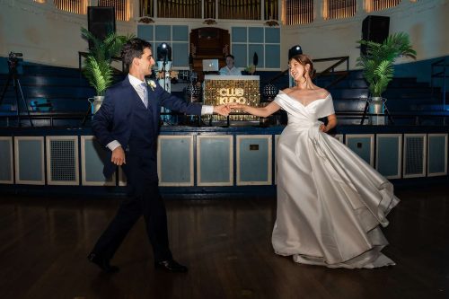 Wedding at Oxford Town Hall, Oxford. Wedding Photography by Matthew Ellacott Photography